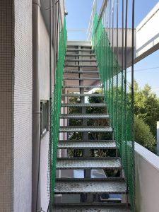 常滑陶芸研究所　屋上階段