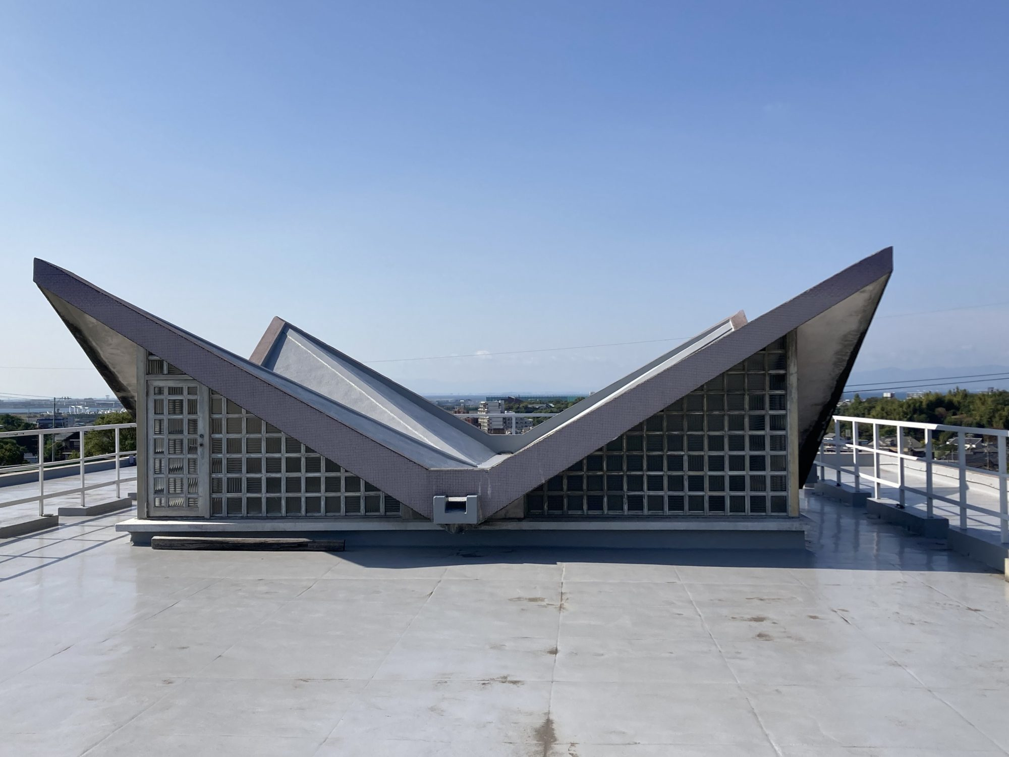 常滑陶芸研究所　屋上